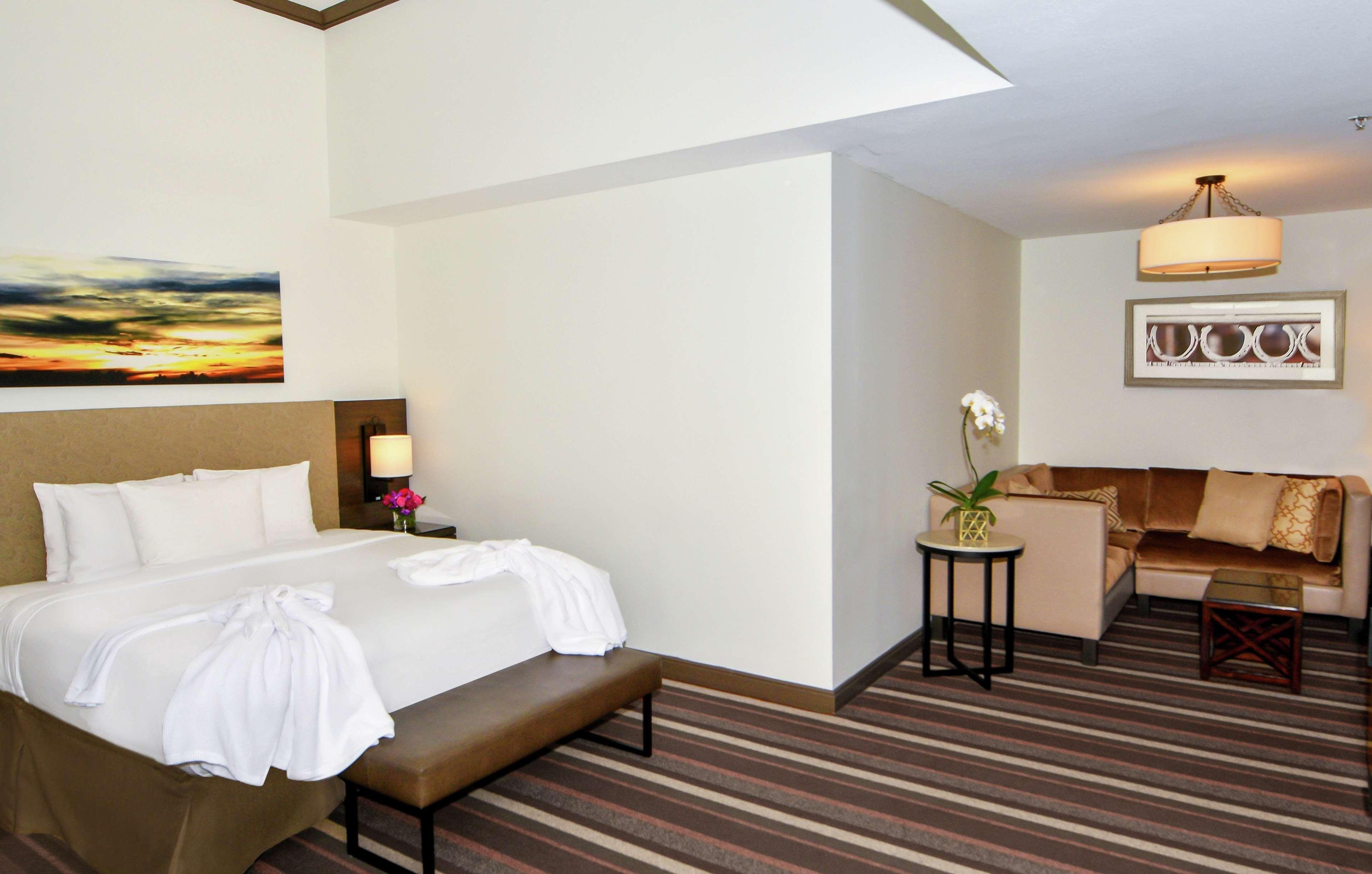 Hilton Dallas-Park Cities Exterior foto